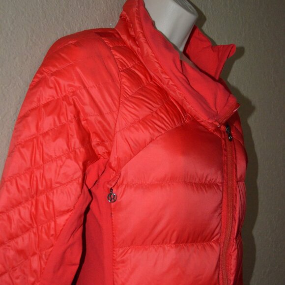 $248 Sz 4 Lululemon Red What the Fluff Puffer Coat Jacket - Picture 4 of 8